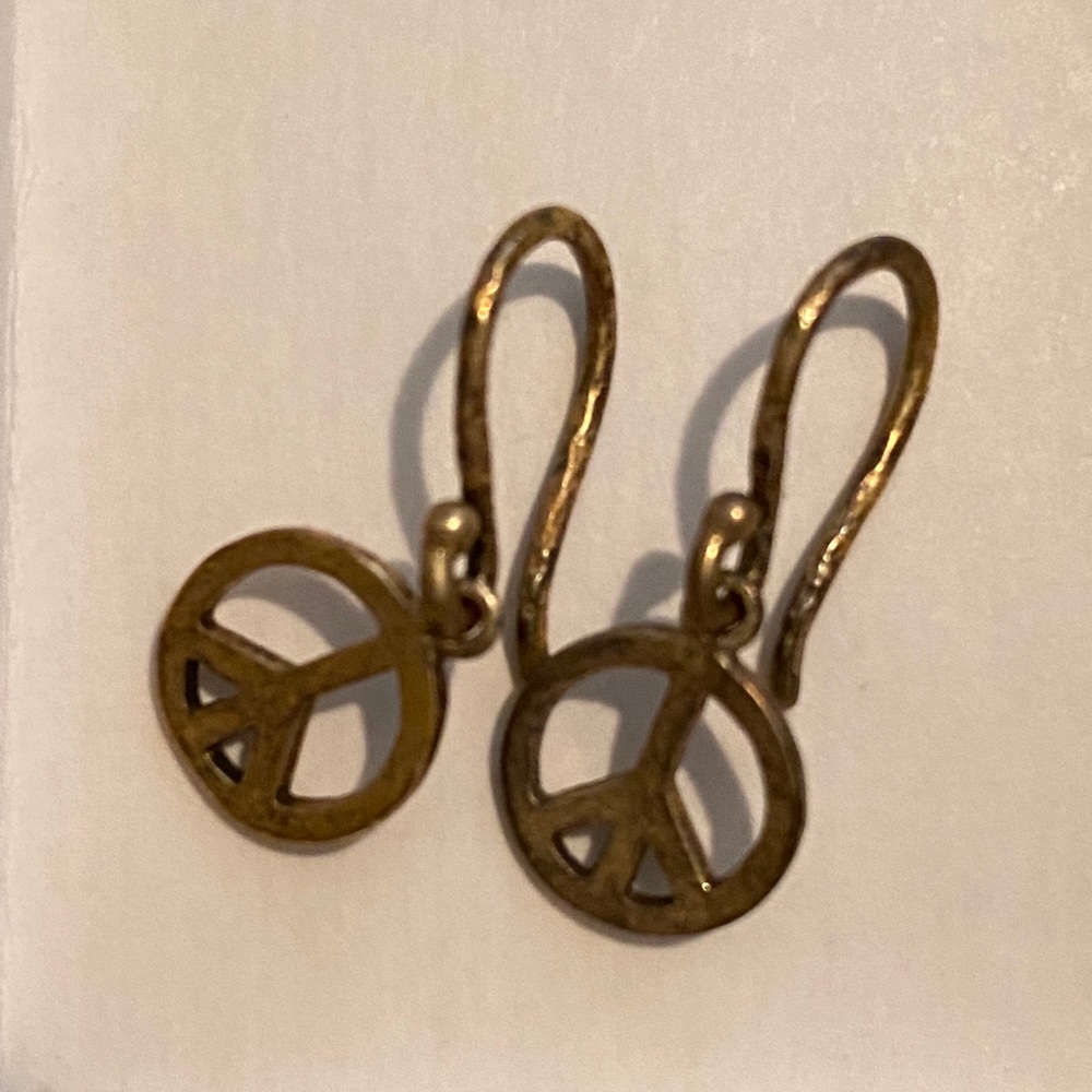Dogeared Peace Sign Earrings